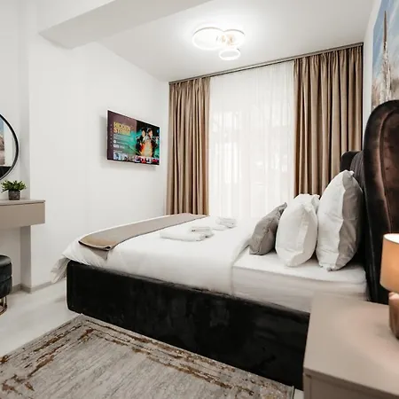 Pandora'S Apartments Suceava Exterior photo
