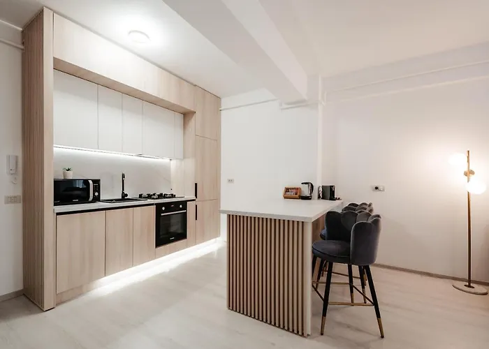 Pandora\'S Apartments